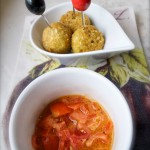 Polpettine di melanzane e feta impanate in briciole di guttiau