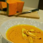Vellutata di zucca con crostini profumati al tartufo