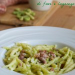 Trofiette al pesto di fave con luganega croccante