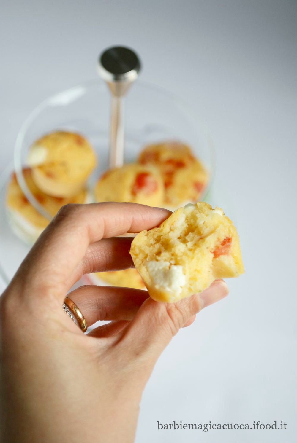 Muffin salati con pomodorini e feta - Barbie Magica Cuoca - blog di cucina