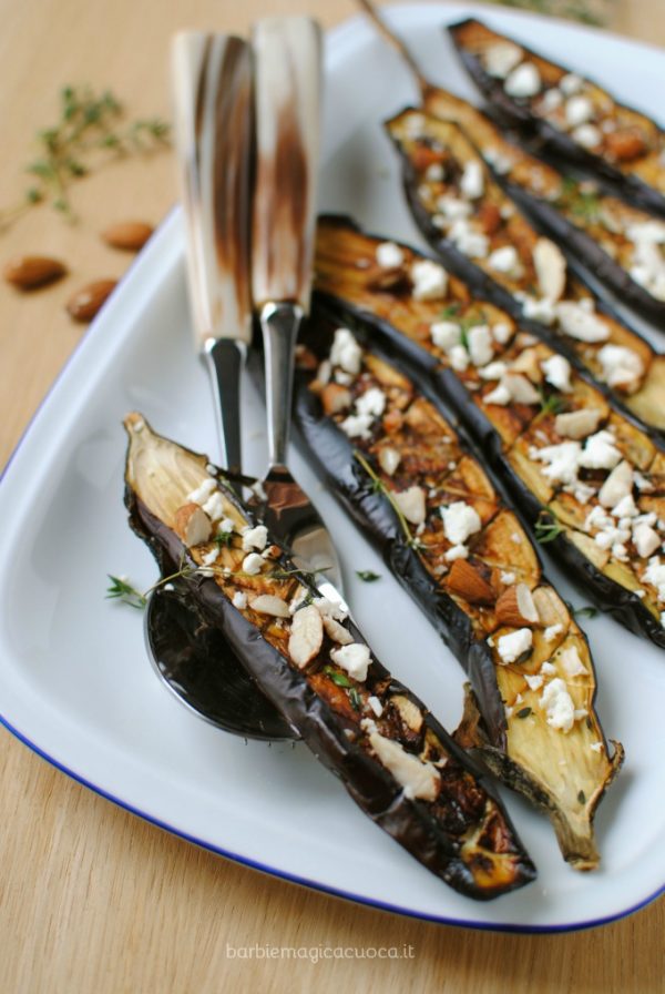 Melanzane al forno con mandorle e feta Barbie Magica Cuoca blog di