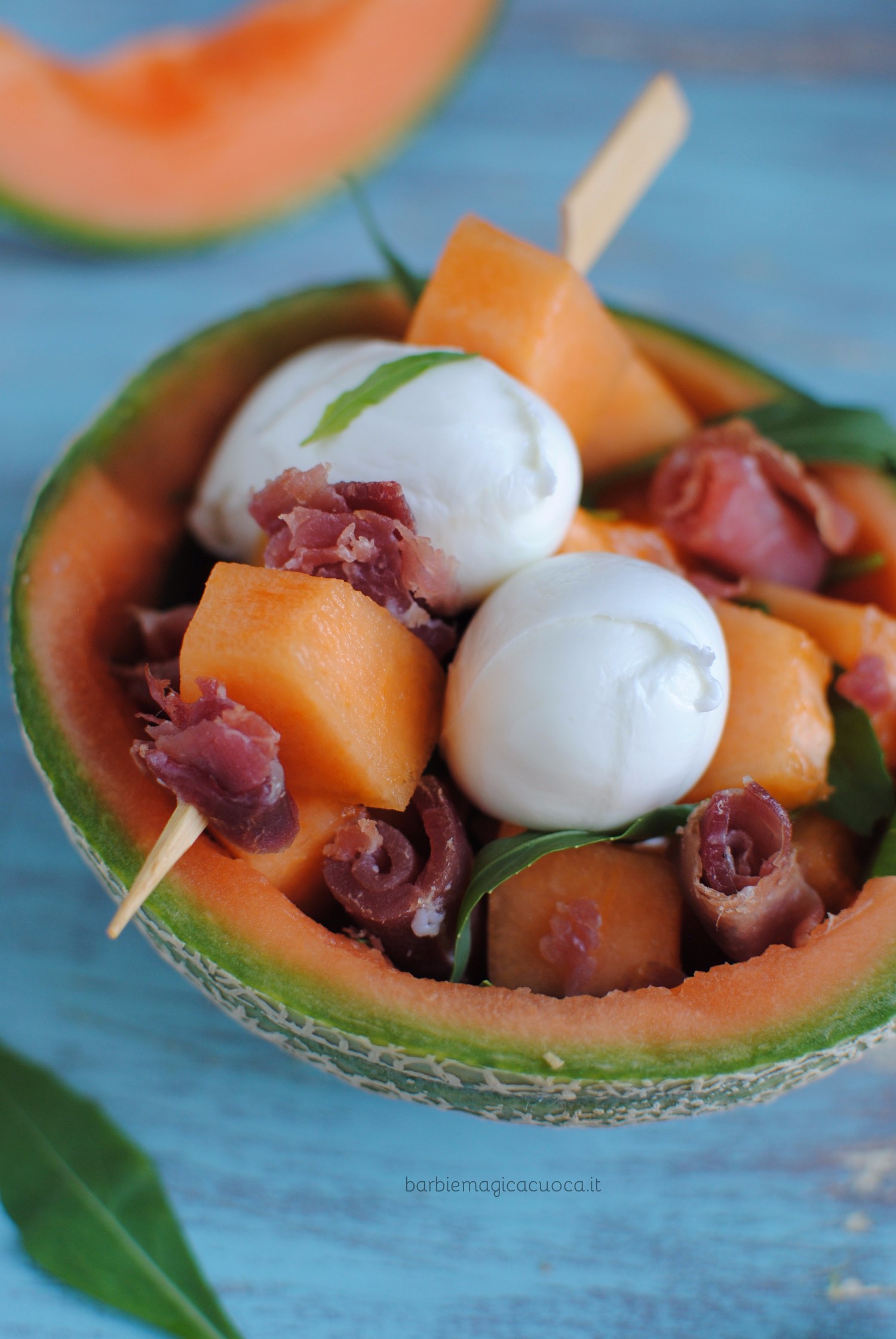 Spiedini di cantalupo, mozzarella e Prosciutto di Modena DOP Barbie